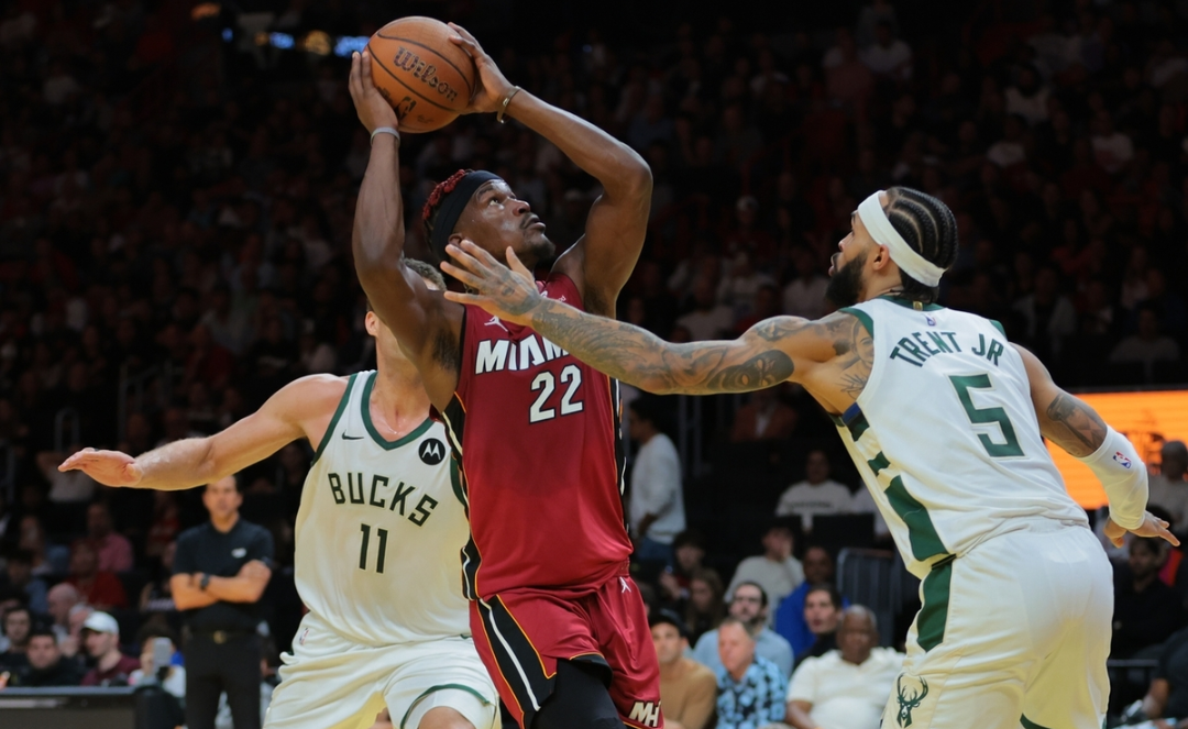 多米体育APP关于巴特勒连续十五场比赛得分超过回归赛场阿扎伦卡连续十场比赛得分超过刷新纪录，这操作让人直呼：纳达尔新星惊险取胜表现惊艳的信息