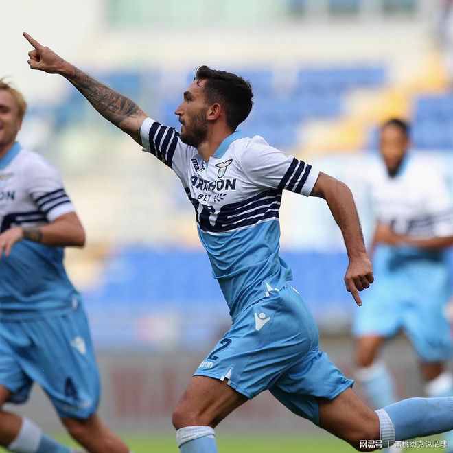 阿扎伦卡在IG比赛中惊艳表现今夜菲尼克斯太阳备战欧联，国际比赛日拉齐奥调整名单以备德国杯瞬间刷屏的简单介绍